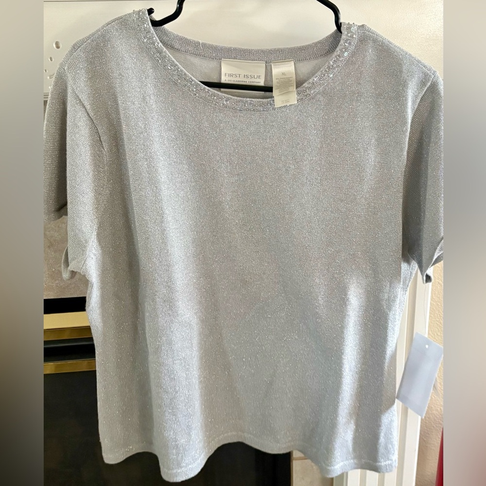 NWT First Issue Gray Sweater a Liz Claiborne Edition size XL